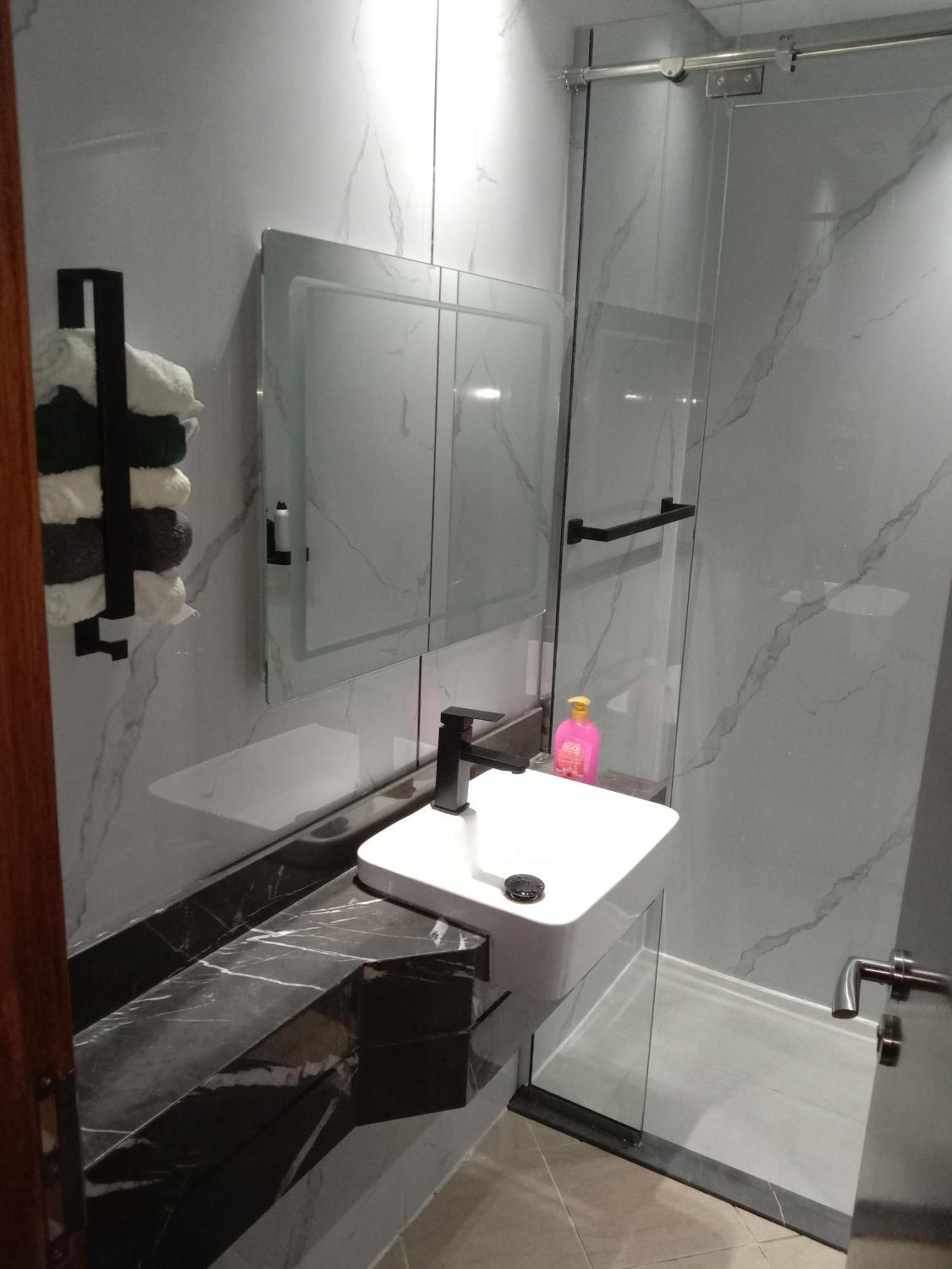 Huge Entire Apartment For Couples ,Families & Groups -Up To 5 Guests- With Free Pool, Steam & Sauna ,Jvc,דובאי מראה חיצוני תמונה