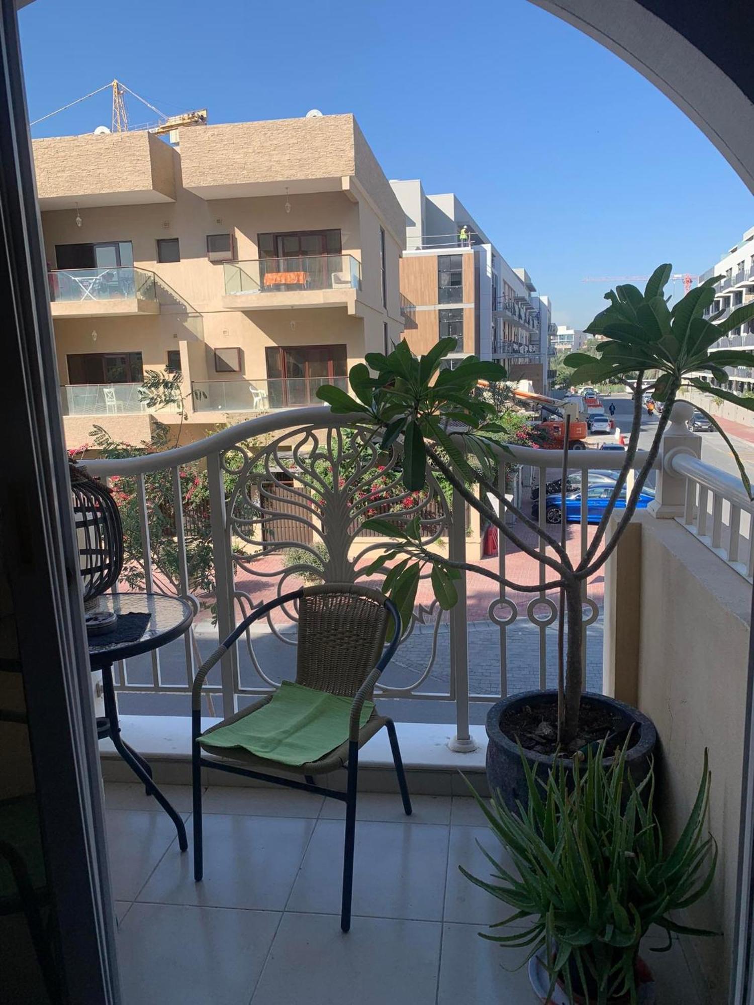 Huge Entire Apartment For Couples ,Families & Groups -Up To 5 Guests- With Free Pool, Steam & Sauna ,Jvc,דובאי מראה חיצוני תמונה